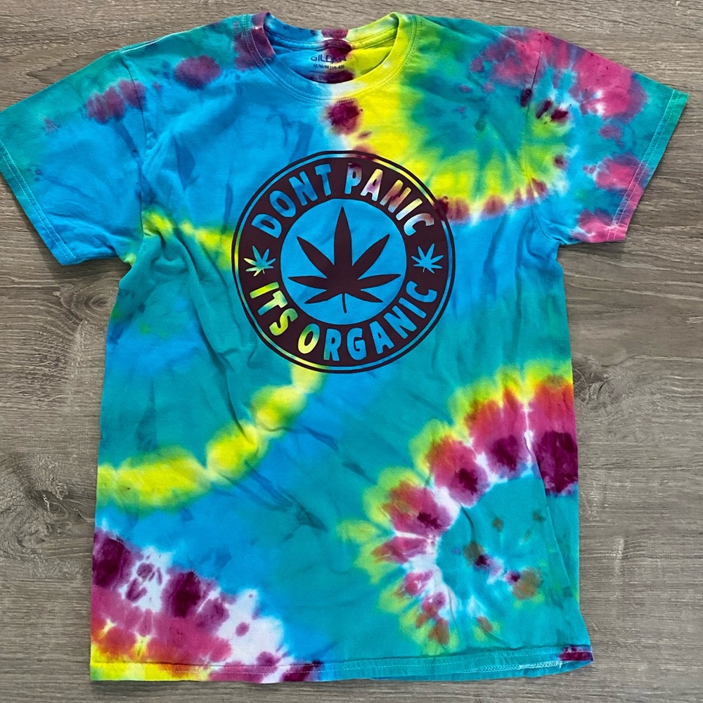 New! Tie dye don’t panic it’s organic tee